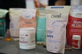 Gamme de produits cosmétiques présentée au salon