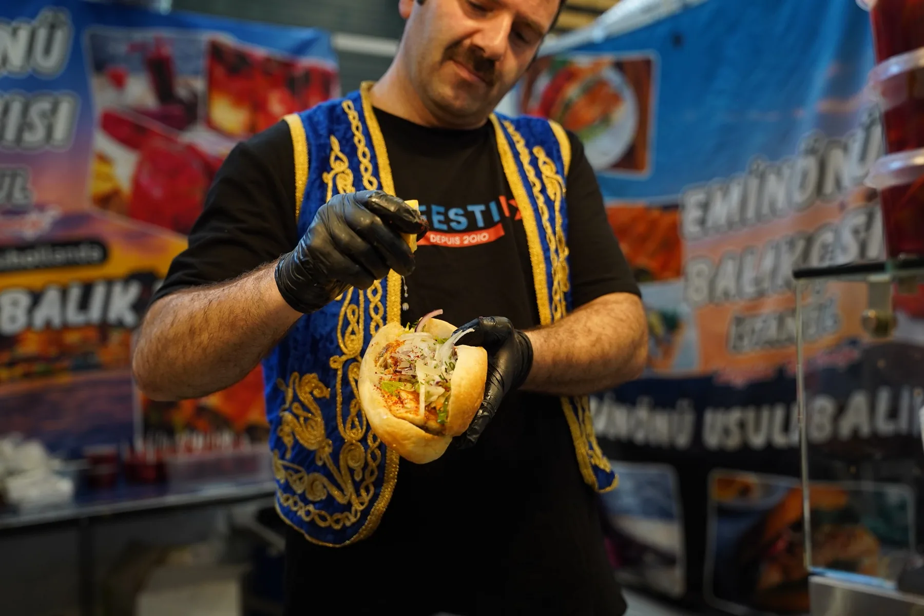 Stand de balık ekmek, le sandwich au poisson